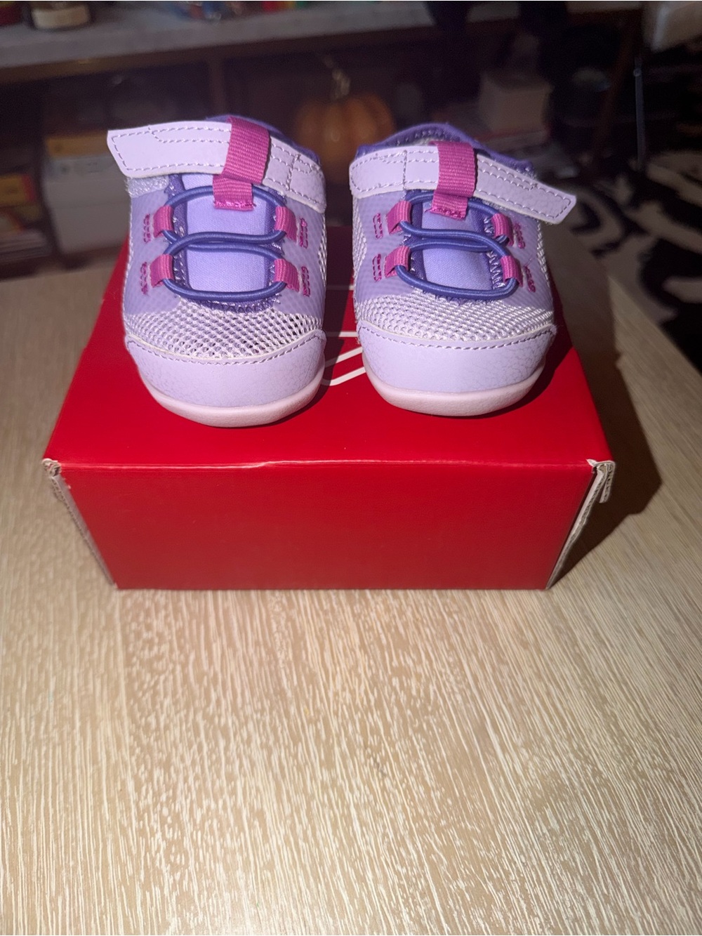 See Kai Run sneaker sandal size 3.5